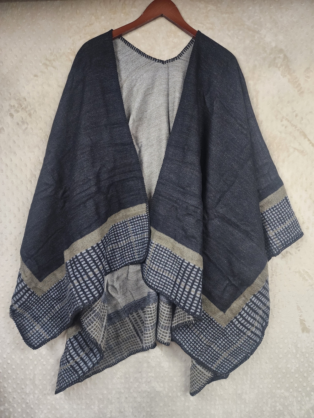 Women's Open Front Poncho Wrap Black Gray Khaki Tan One Size Soft